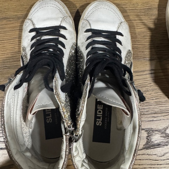 Golden Goose - Picture 2 of 5